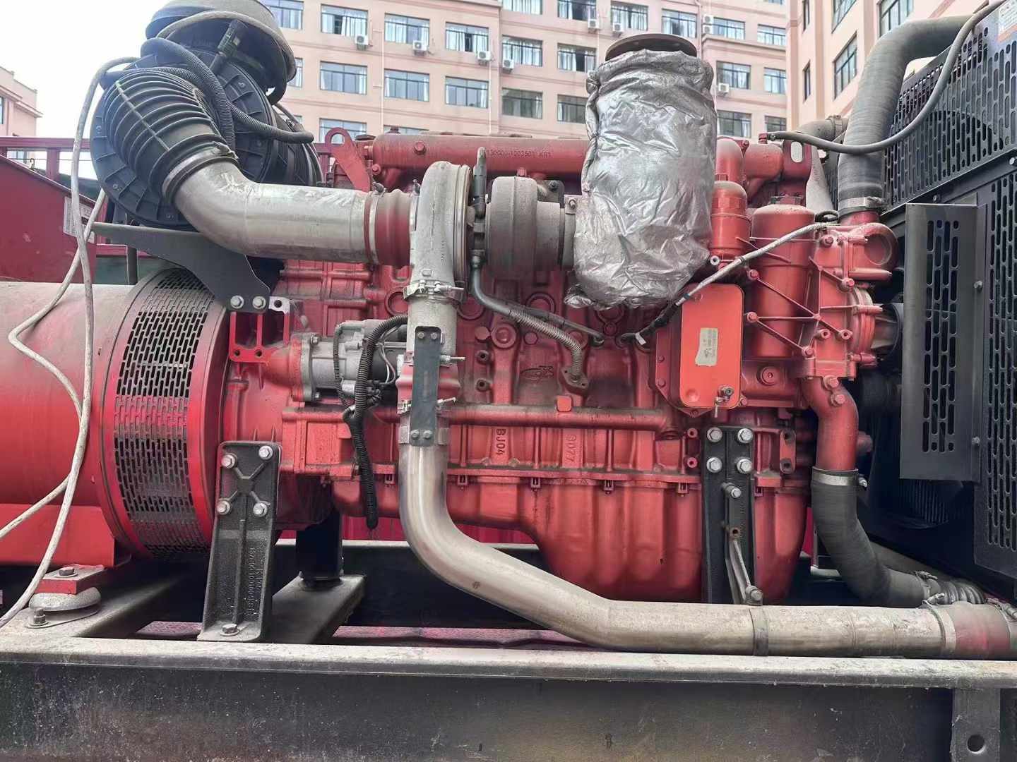 松桃如何选择适合 600kW 柴油发电机组的过载保护器？